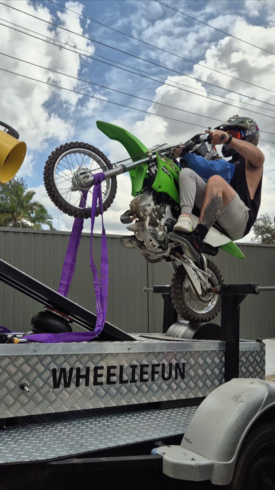 Wheelie Fun in action